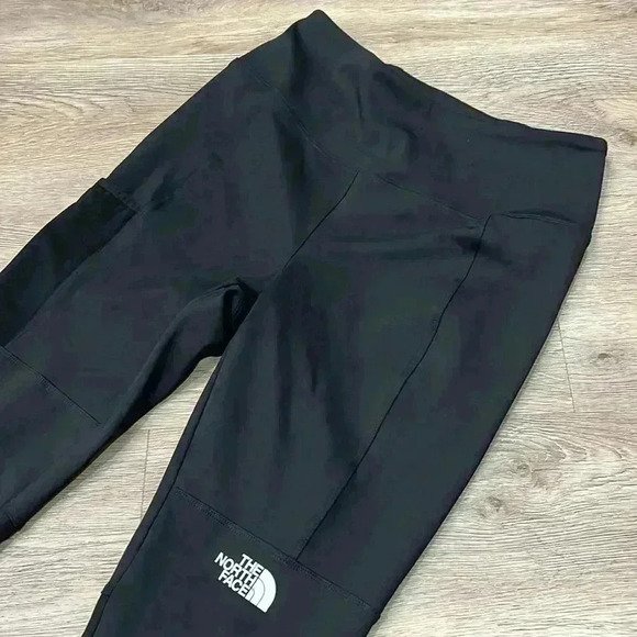 The North Face Girls’ Trailwear Hybrid Leggings, Large (Size 12) - Picture 2 of 10